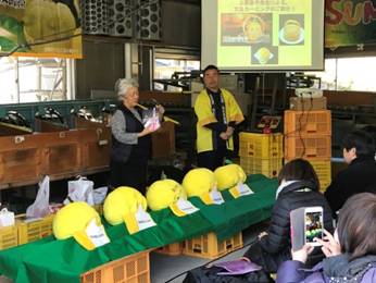 食べ比べ会の様子